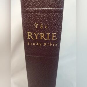 The Ryrie Study Bible KJV Red Letter Edition Wine Color Gold Edge With Case
